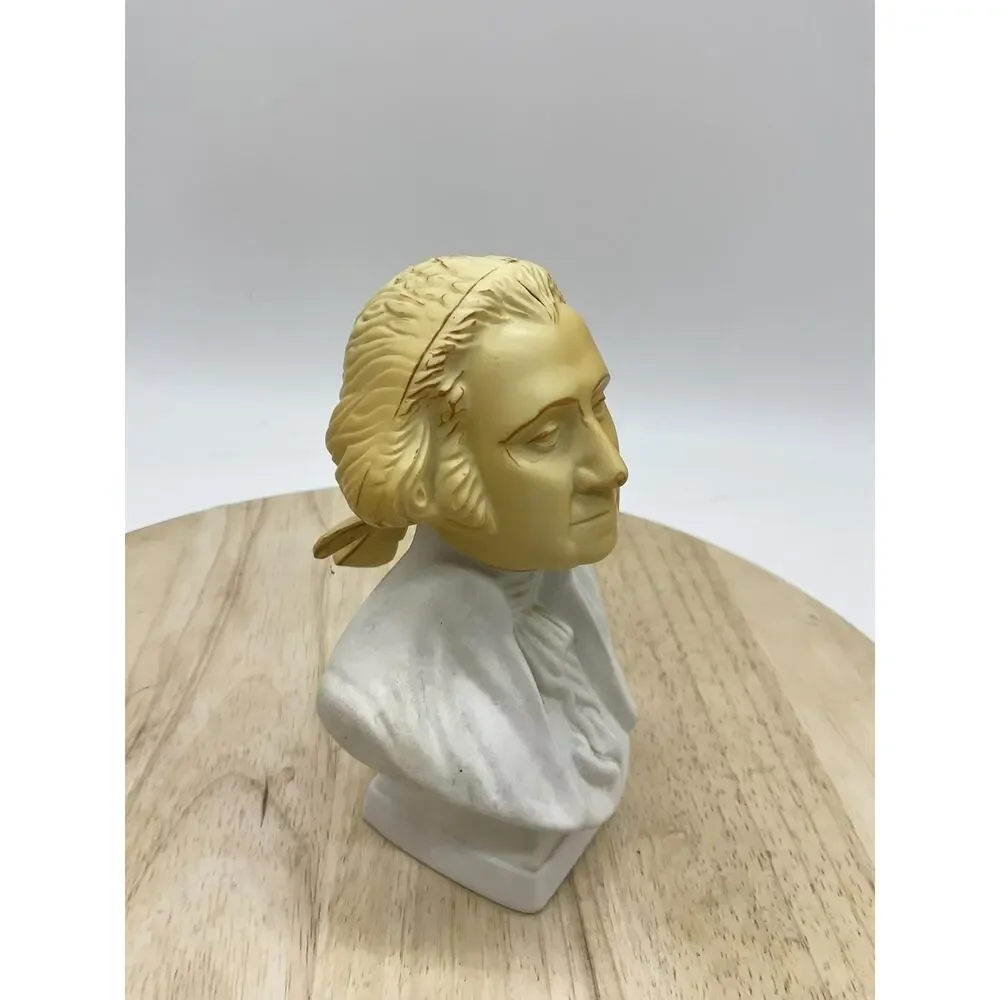 Vintage Avon Colonial Man‎ Bust Cologne Bottle White Gold Figurine Decor